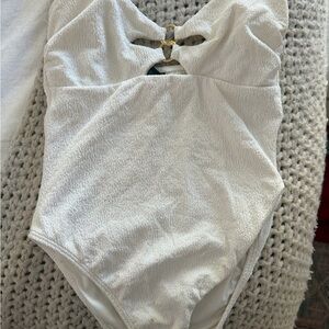 Luxurious Textured Pearl White One-Piece Swimsuit